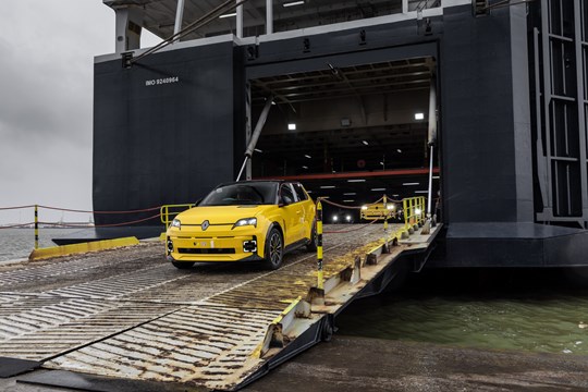 The Renault 5 E-Tech Electric Has Arrived in the UK! 