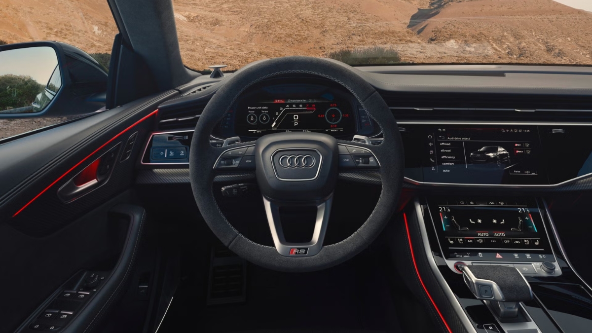 RS Q8 SUV performance