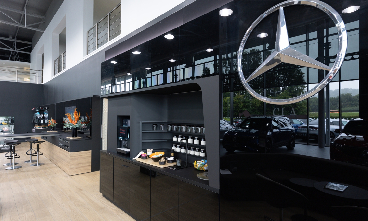 Contact Sinclair Mercedes-Benz