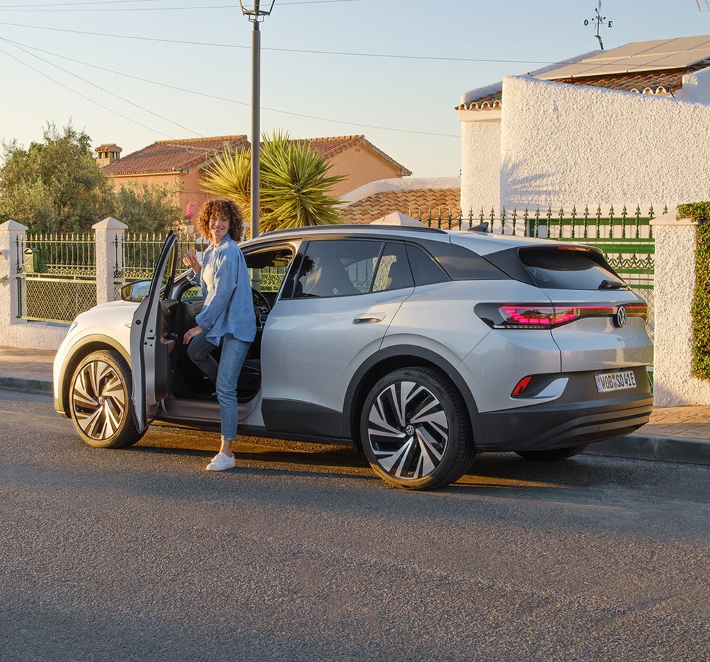 Grey Volkswagen ID.4