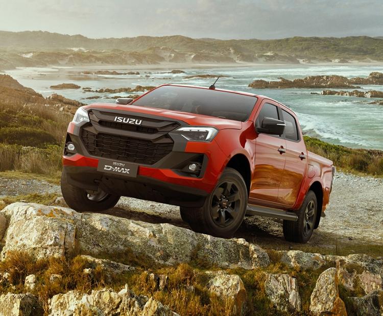 Isuzu D-MAX V-CROSS gallery image 3
