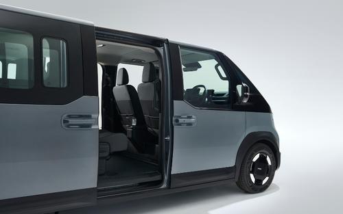 The Kia PV5 Passenger