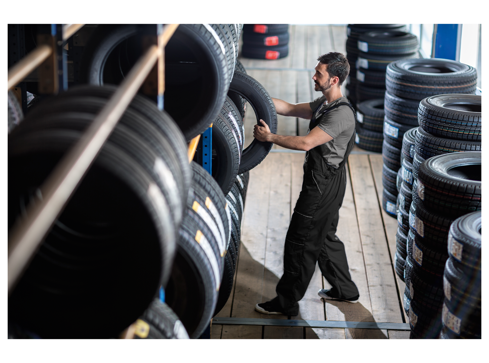 man getting wheel