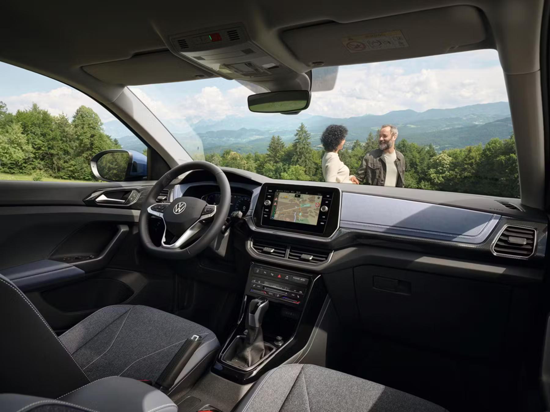 Volkswagen T-Roc interior