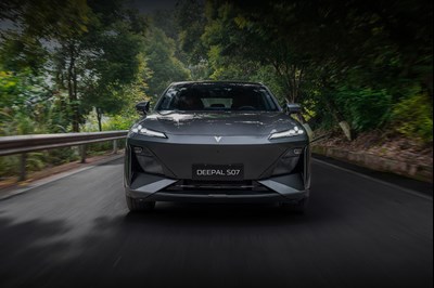 CHANGAN UK DEBUTS DEEPAL S07 ELECTRIC SUV
