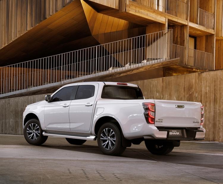Isuzu D-MAX DL40 gallery image 4
