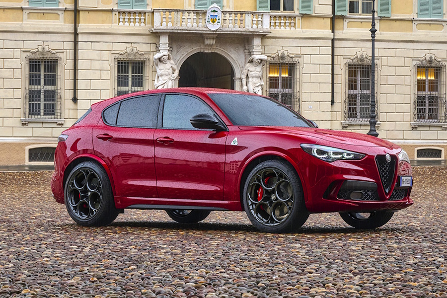 Alfa Romeo Stelvio Quadrifoglio