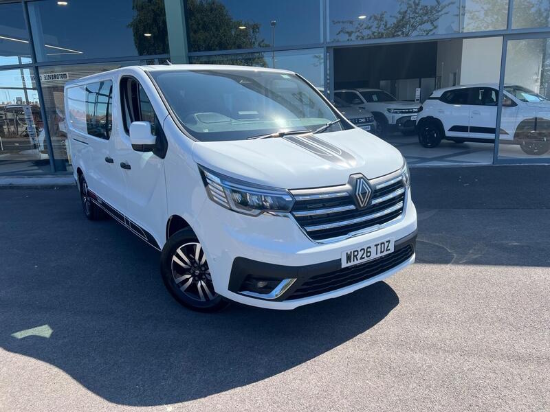 2025 Renault Trafic Extra Sport Crew Van Offer