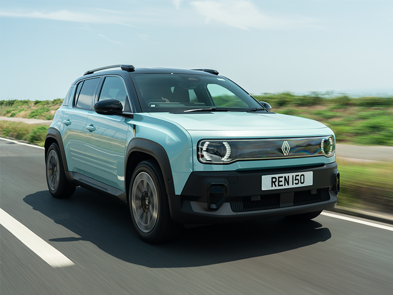 Latest Renault offers enable customers to drive a great deal on the car that suits them best