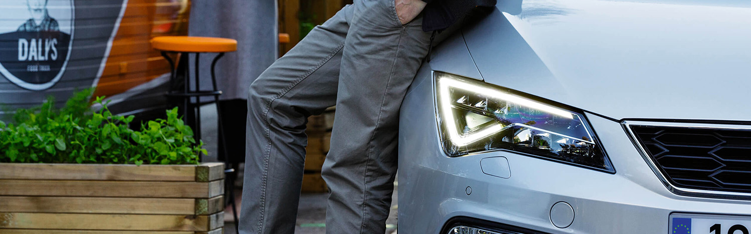 Grey SEAT Headlights