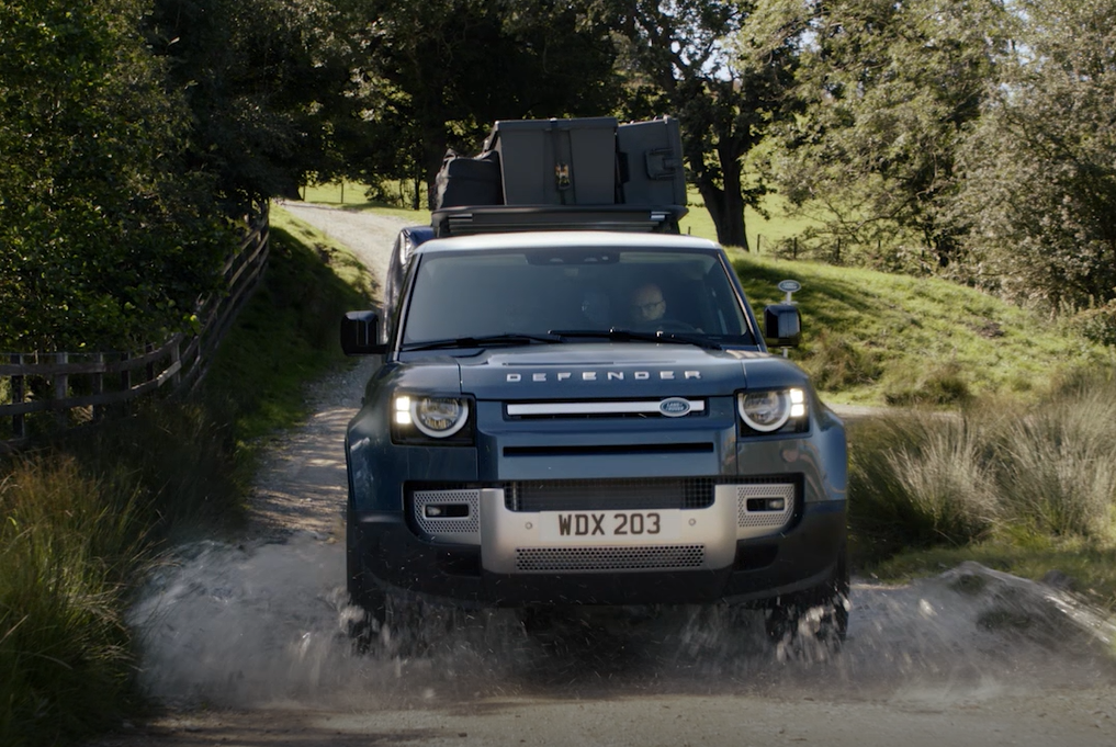 Defender off roading
