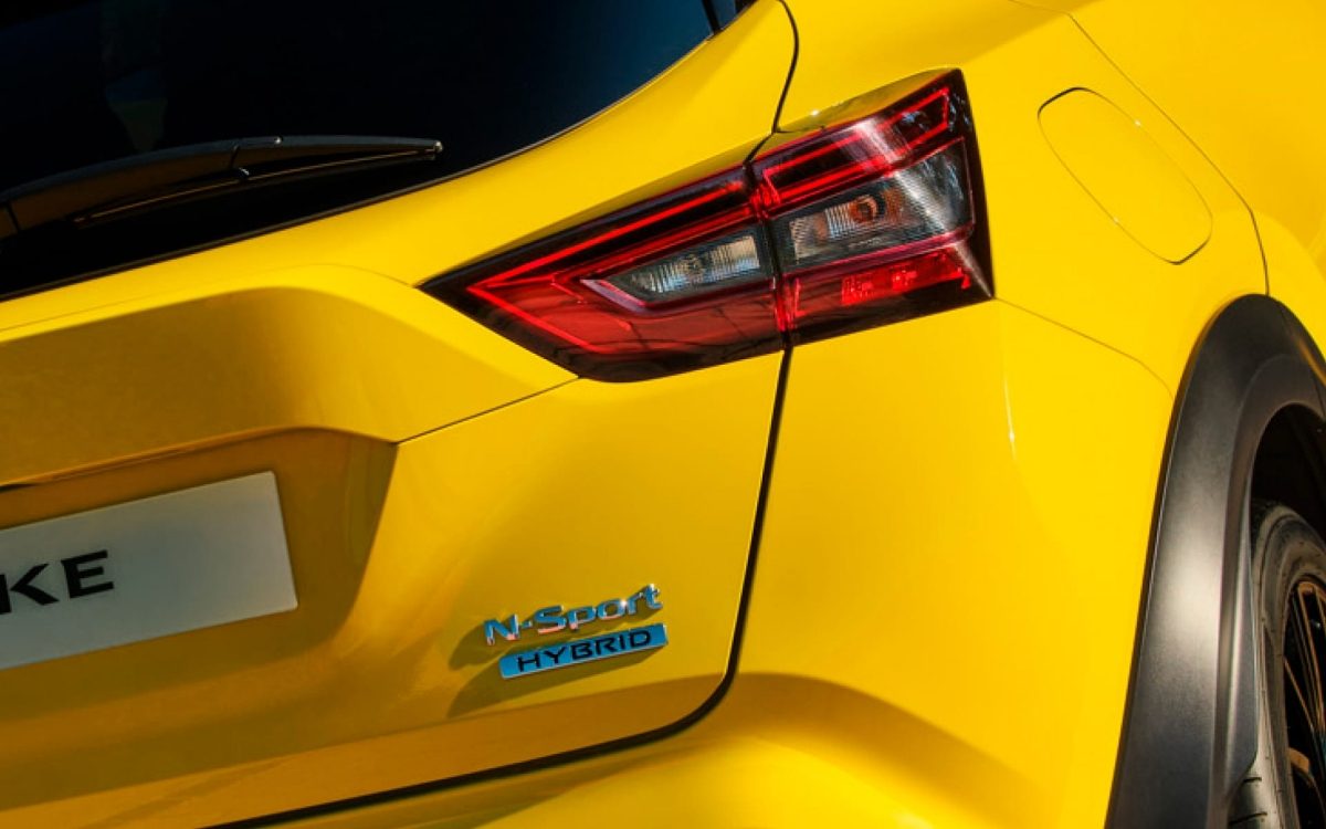 The back of a Nissan Juke 