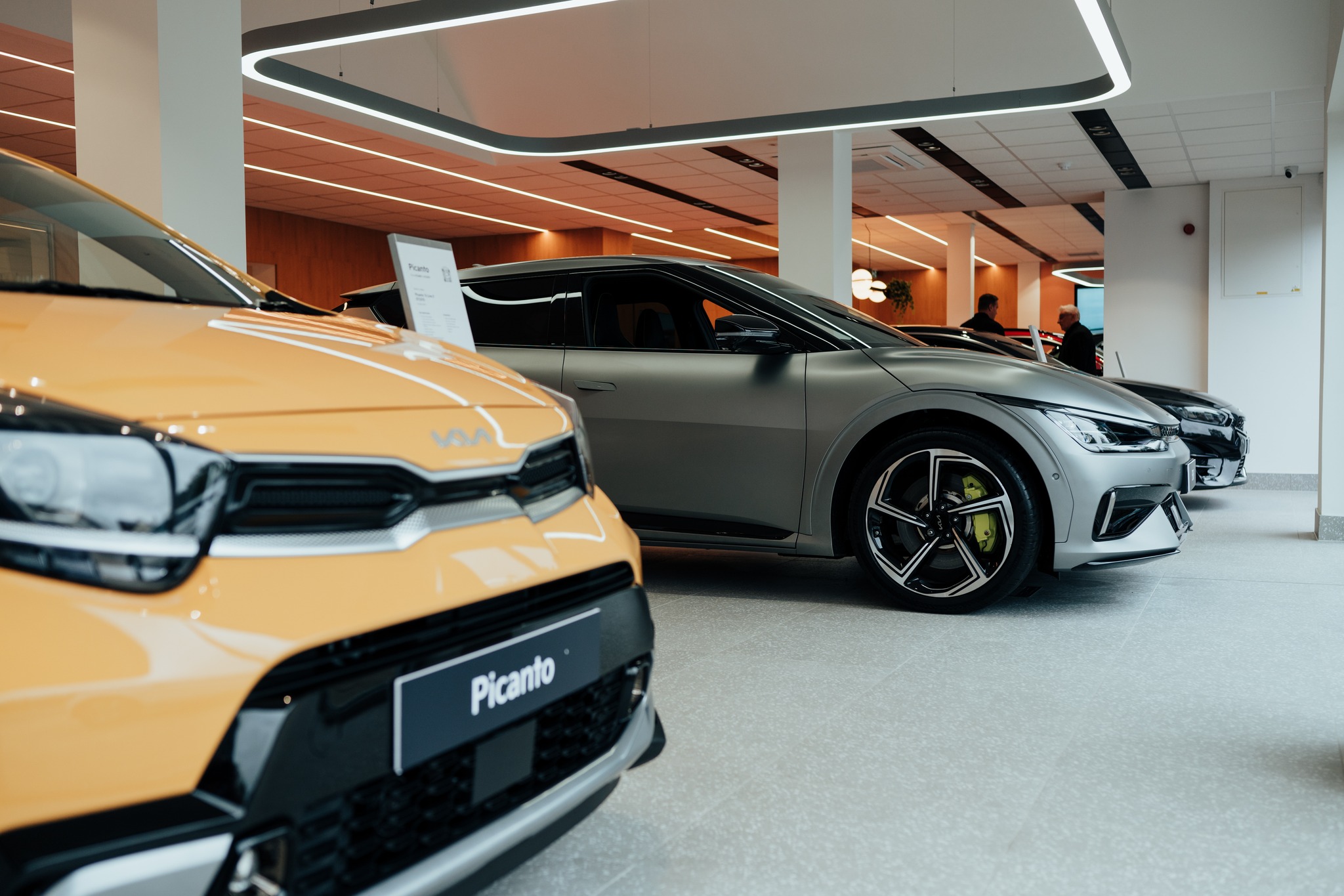 Kia dealer Bracknell