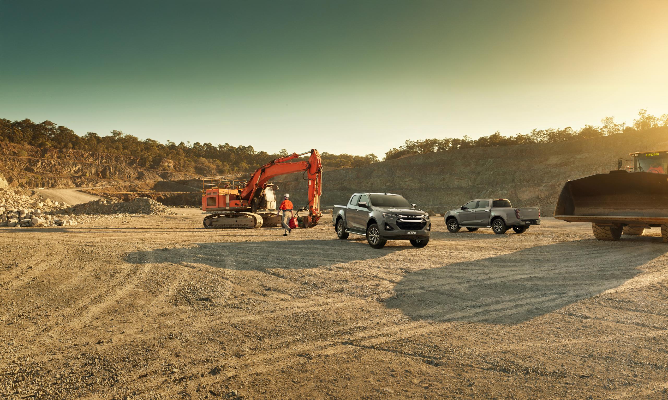 Isuzu 24MY DL40 at a construction site