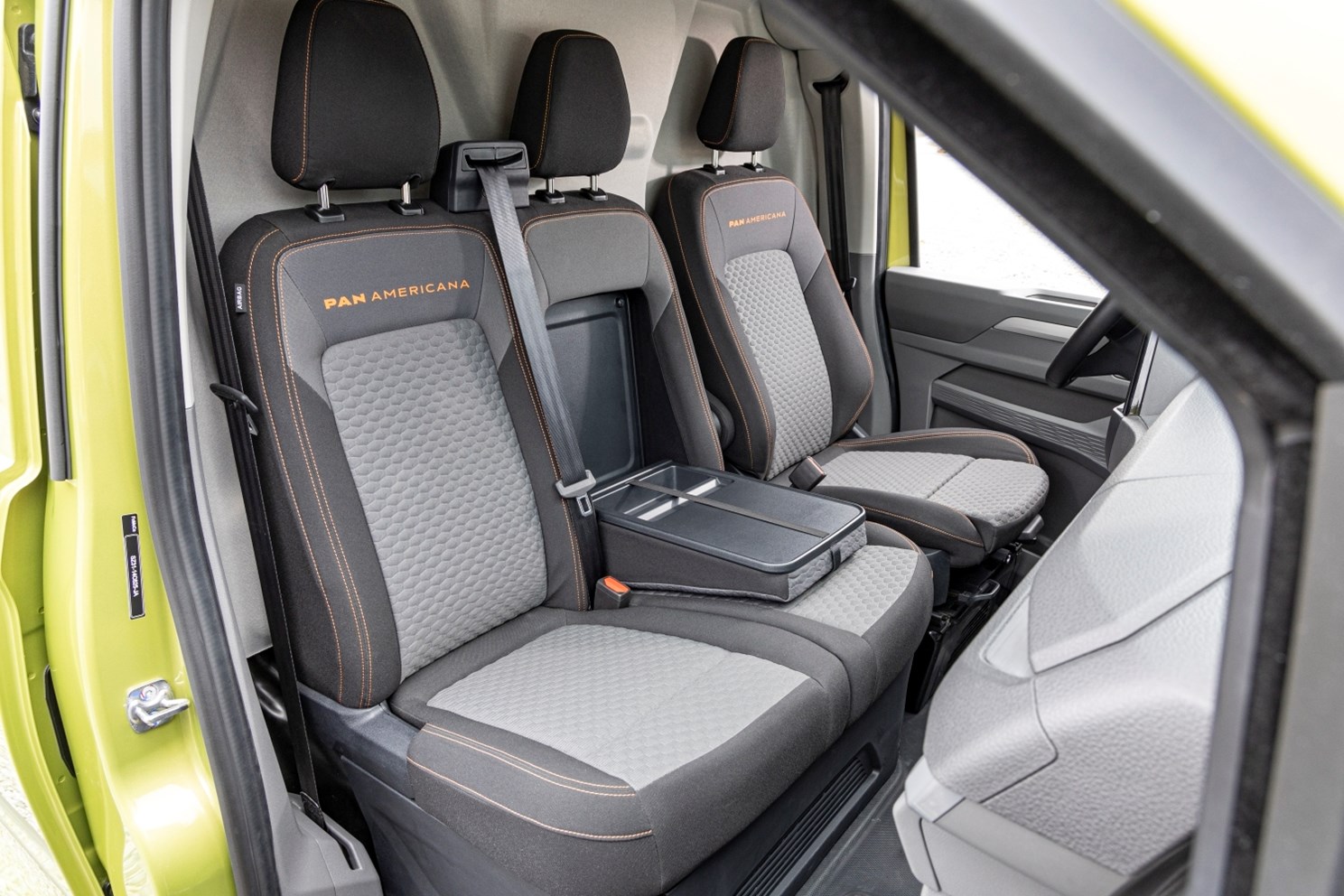 Transporter Panel Van