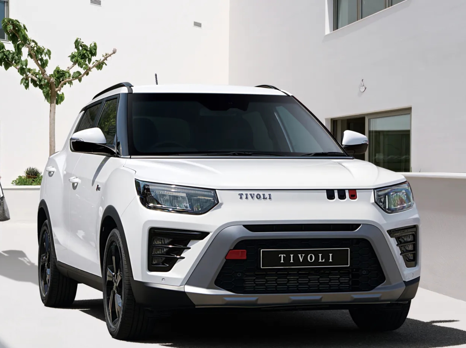 KGM Tivoli In White Exterior Front View