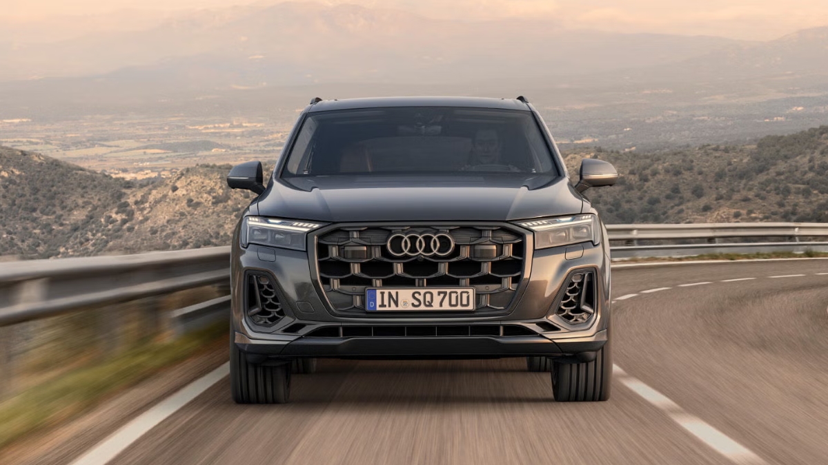 SQ7 SUV