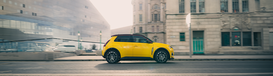 Renault 5 E-Tech electric crowned ‘New Car Of The Year’ in triple award triumph at the Autotrader Drivers’ Choice Awards
