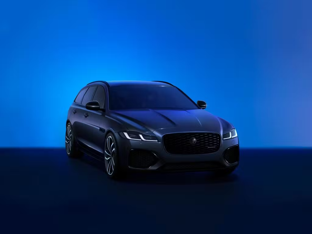 XF Sportbrake parked