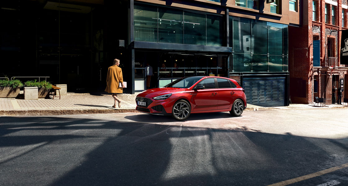i30