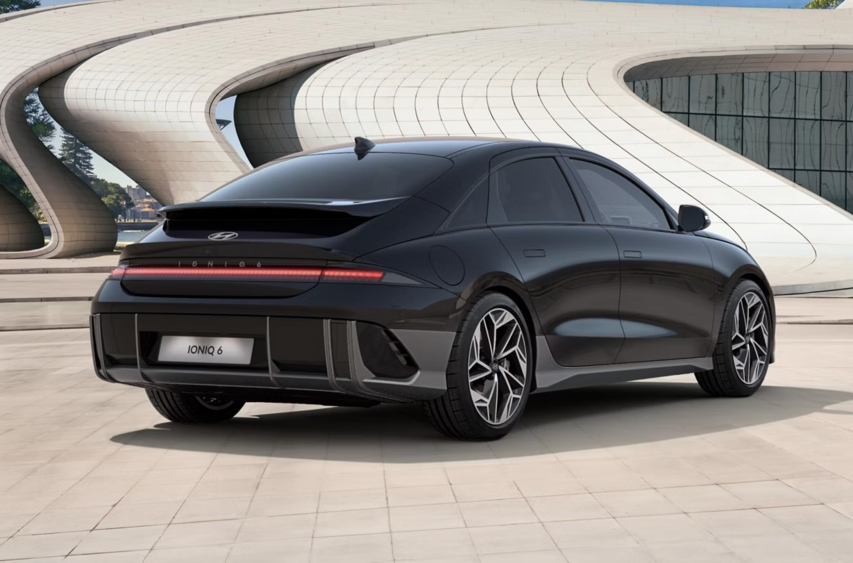 IONIQ 6