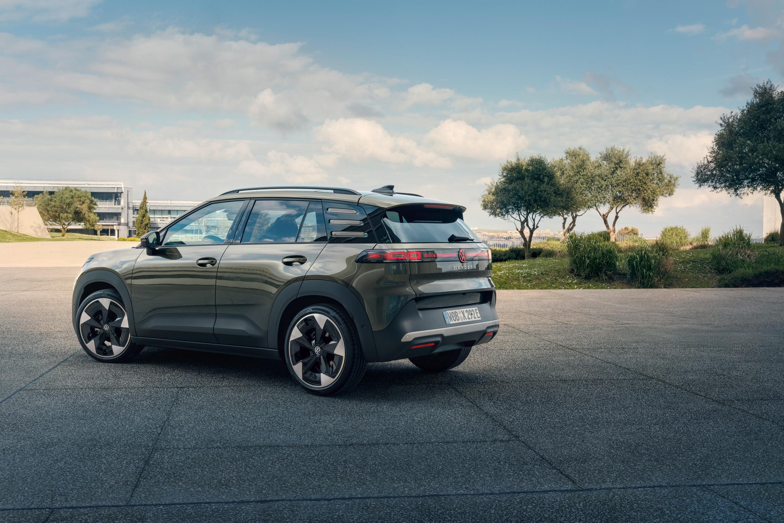 Volkswagen ID. Cross Rear Side View
