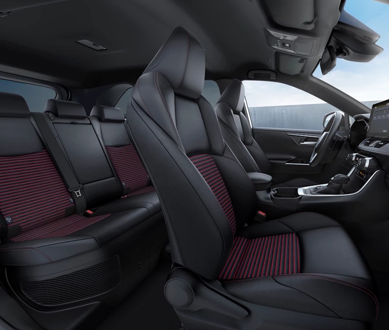 interior of Suzuki Across