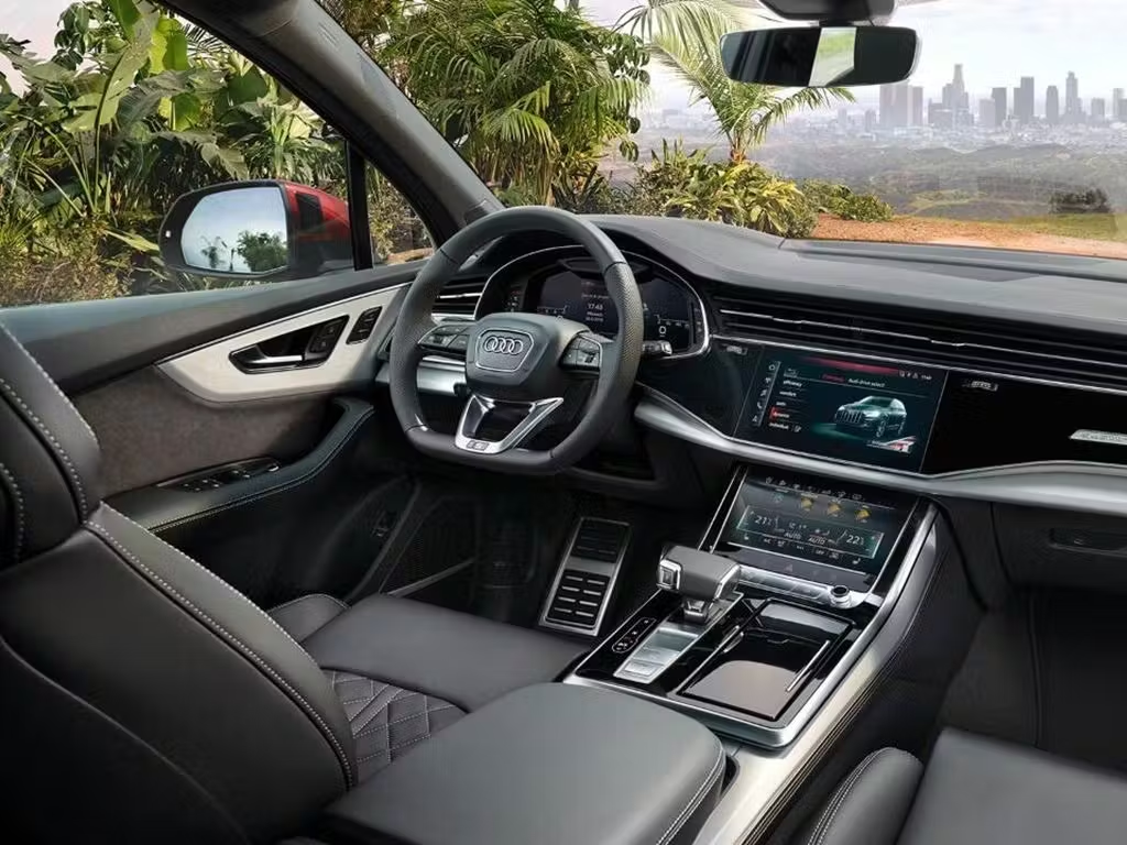 Audi Q7 Interior