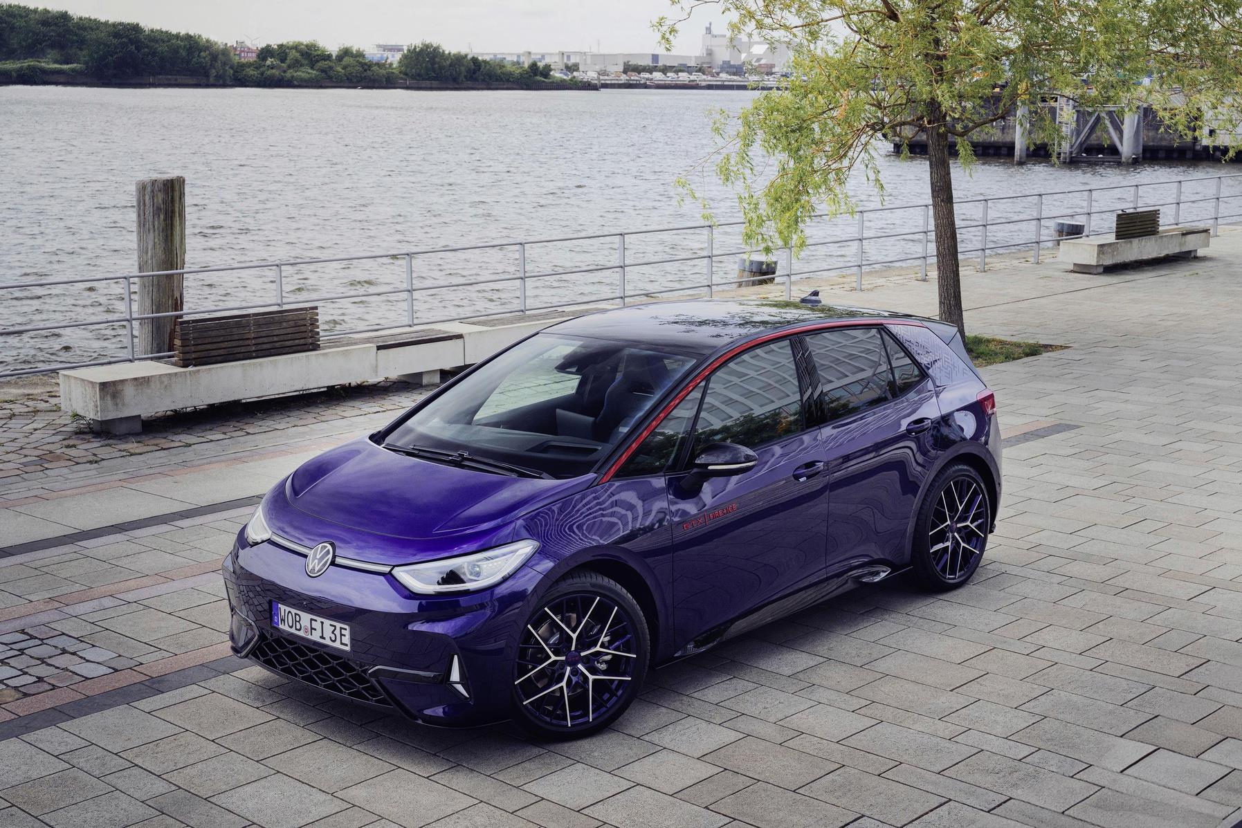Purple Volkswagen ID.3 Fire and Ice Exterior