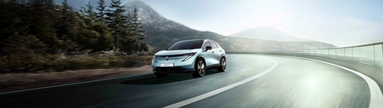 Nissan LEAF vs Nissan ARIYA: which is best for you?