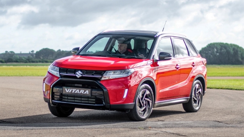 2025 model update and technical revisions for Vitara Hybrid