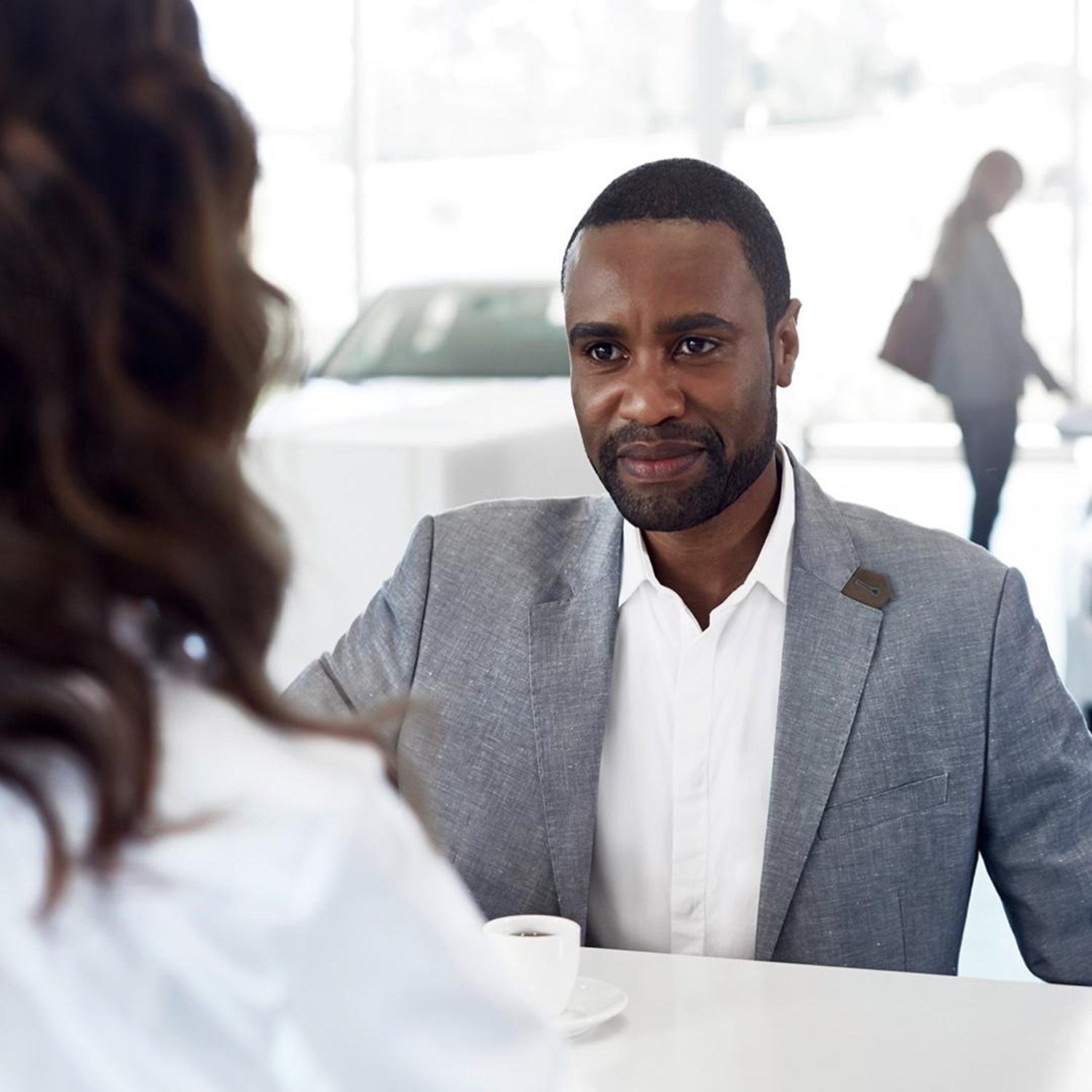 Salesman with Customer
