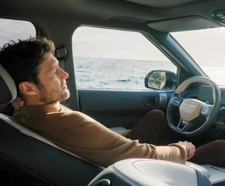 The Kia EV3 gallery image 9