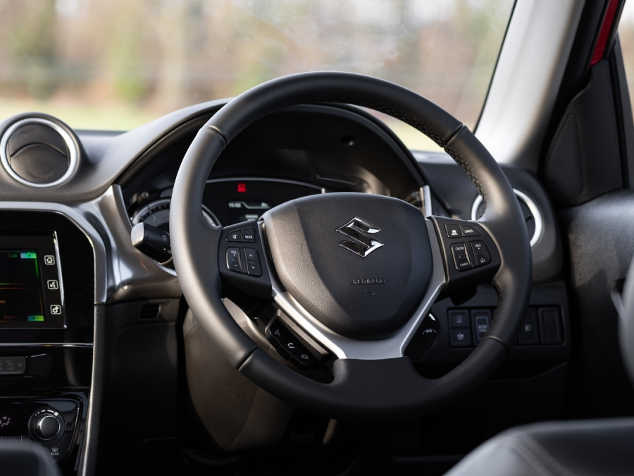 steering wheel of a suzuki vitara