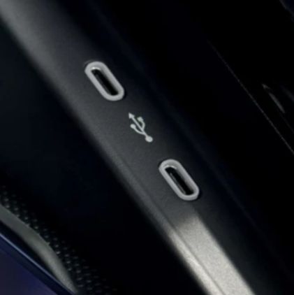 SKODA Scala USB-C ports
