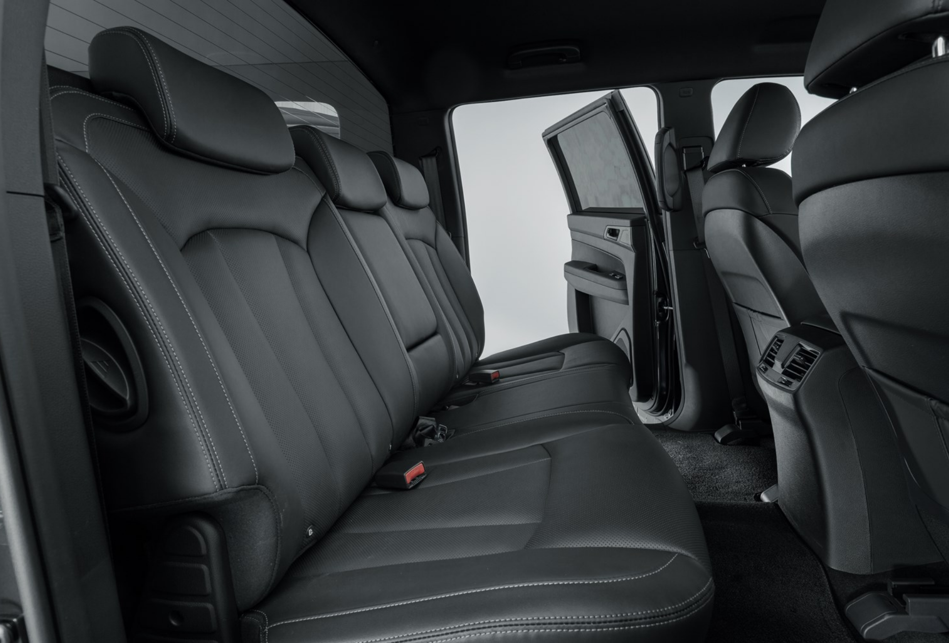 KGM interior rear seating