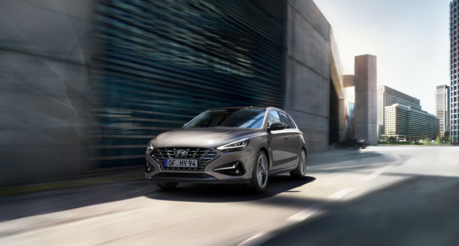 i30