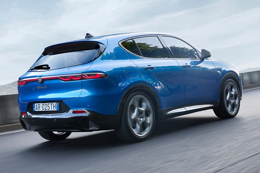 New Alfa Romeo Tonale Hybrid