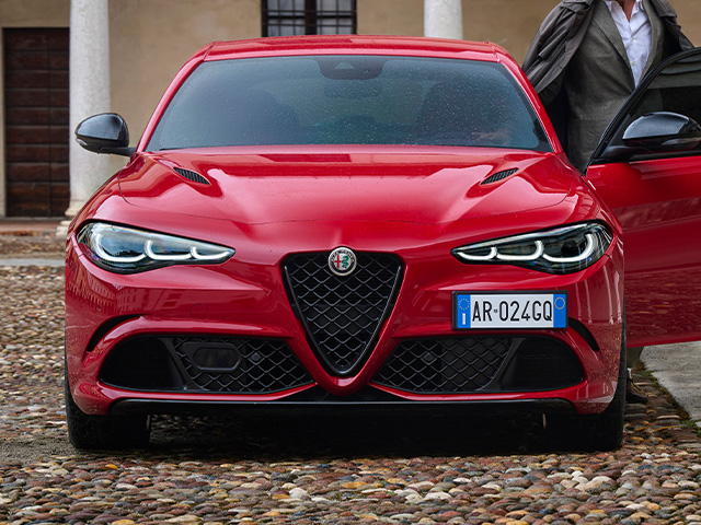 Giulia Quadrifoglio