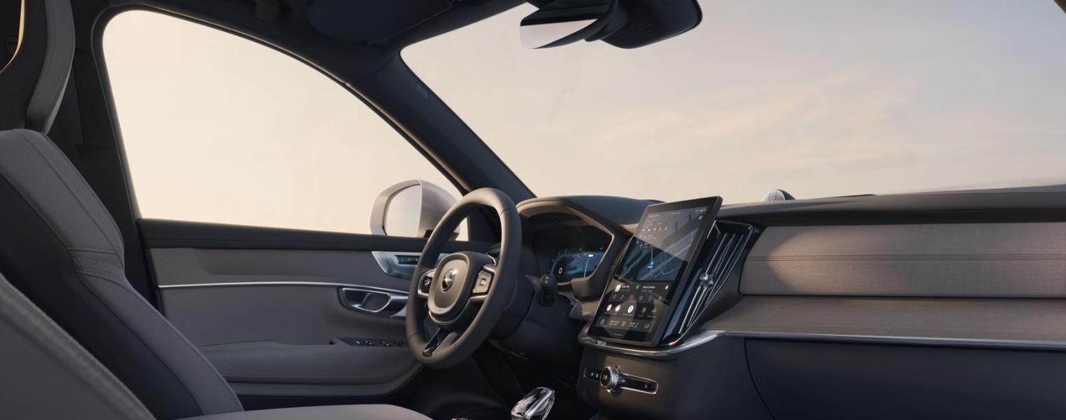 Volvo XC90 Interior And Dashboard