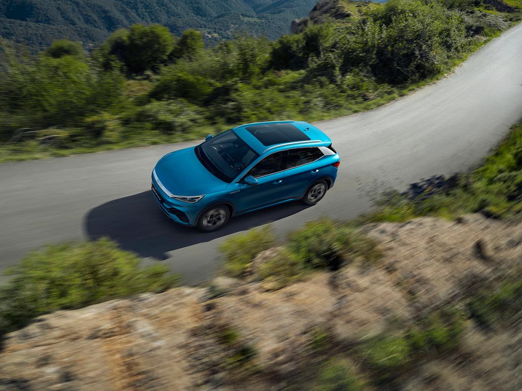 Blue Atto 3 Exterior