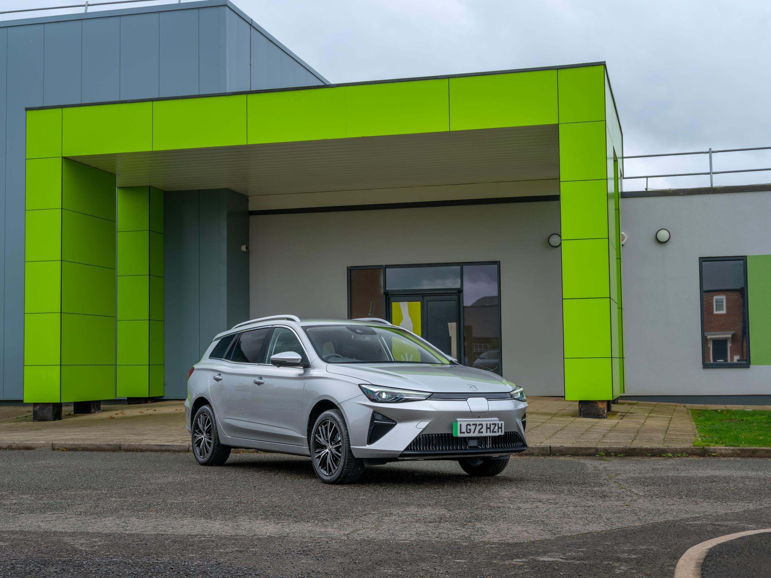 The MG5 EV, but with a Brand-New Facelift | SERE Motors