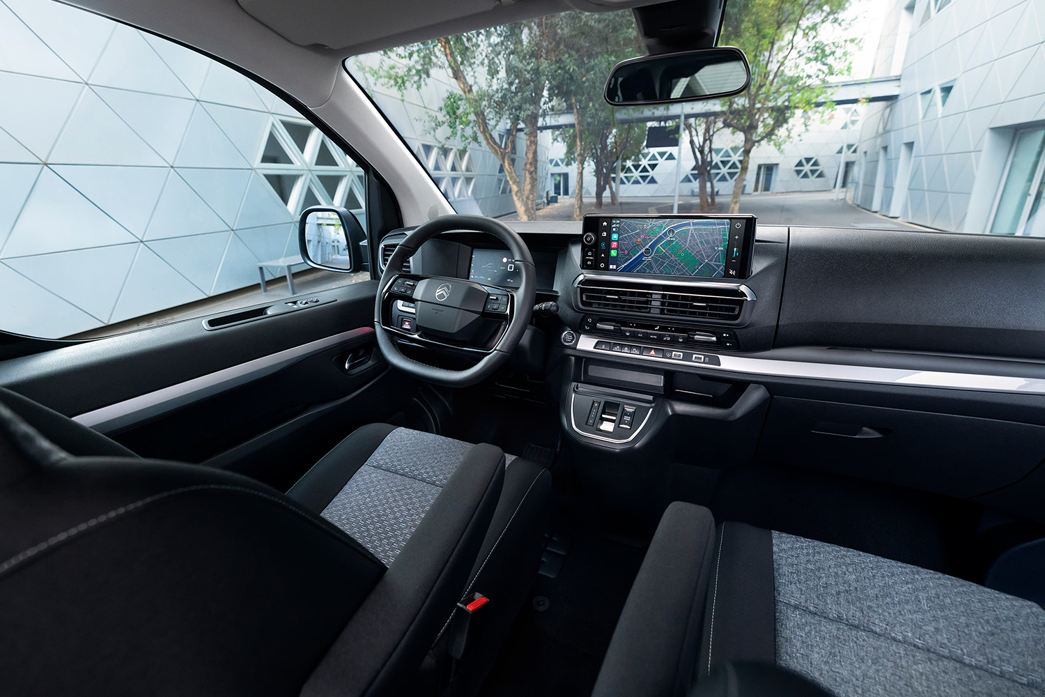 interior of new ë-spacetourer
