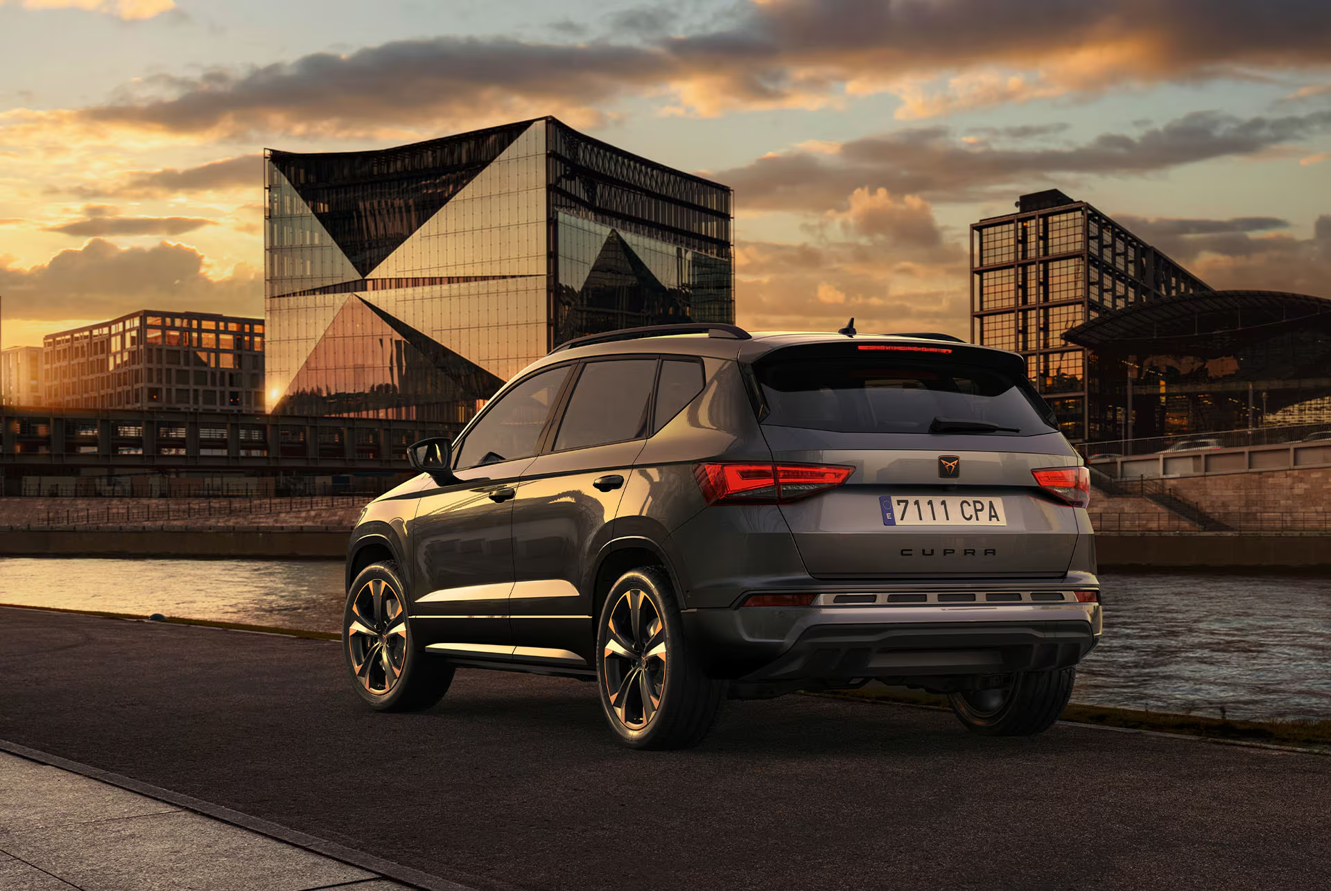 CUPRA Ateca Rear Side View