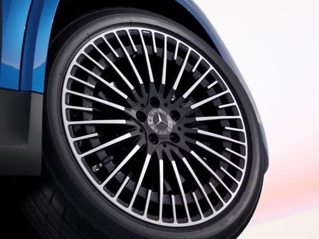 Mercedes-Benz Alloy Wheel