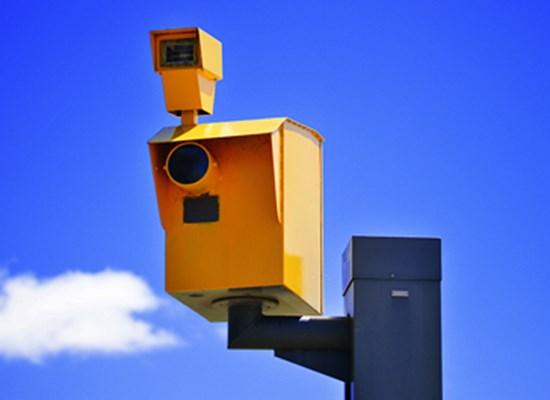 New Speed Camera with 4D Radar and AI Technology Scans Drivers