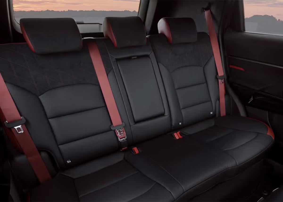 KGM Actyon rear interior