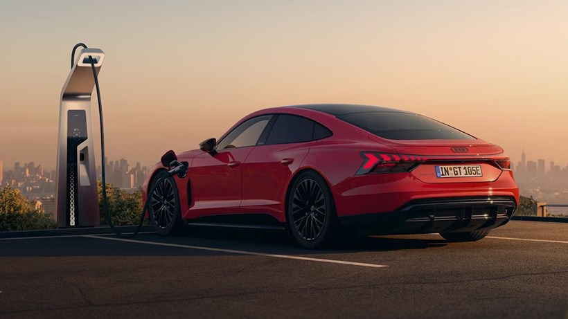 New Audi e-tron GT quattro