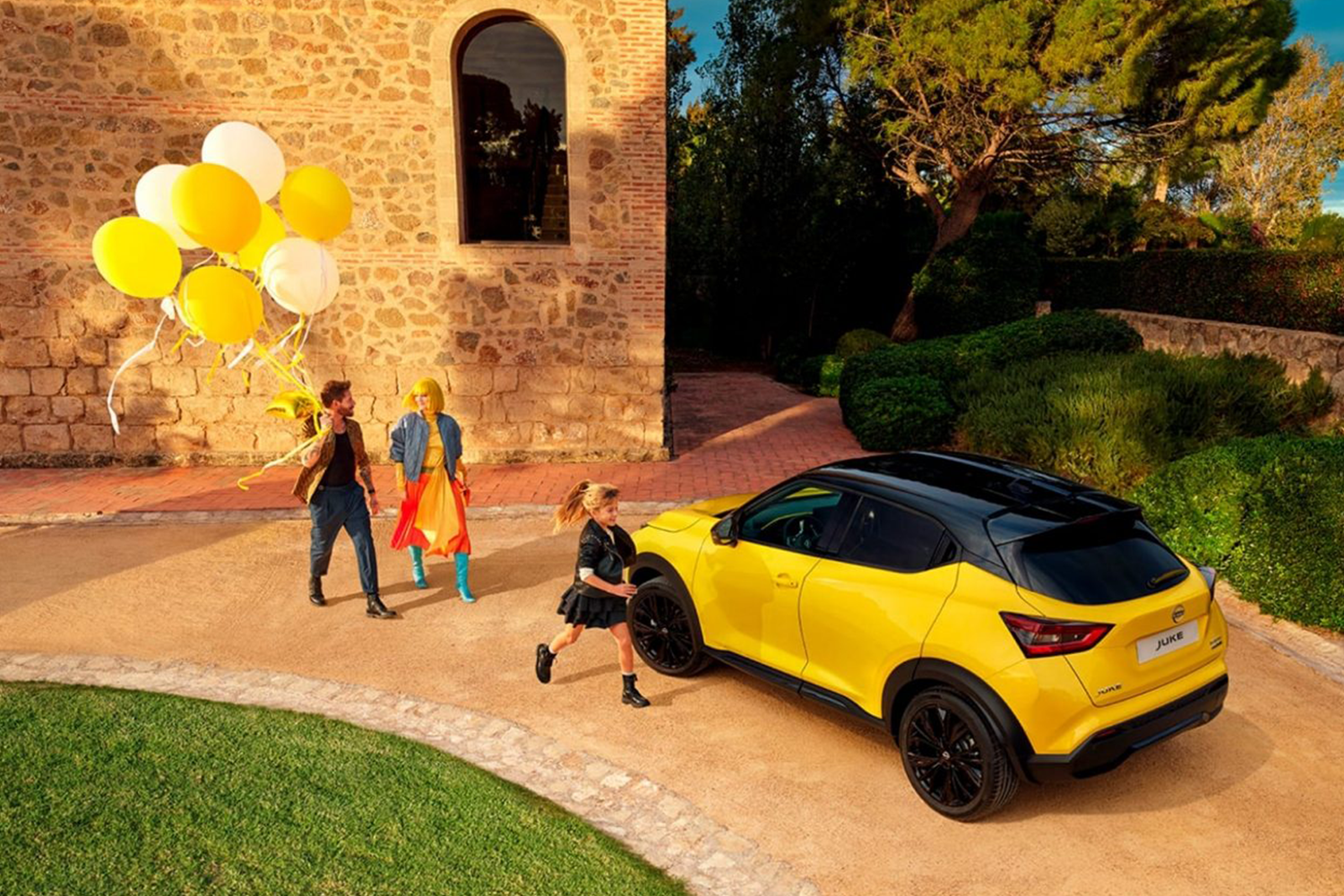 Yellow Nissan Juke Exterior