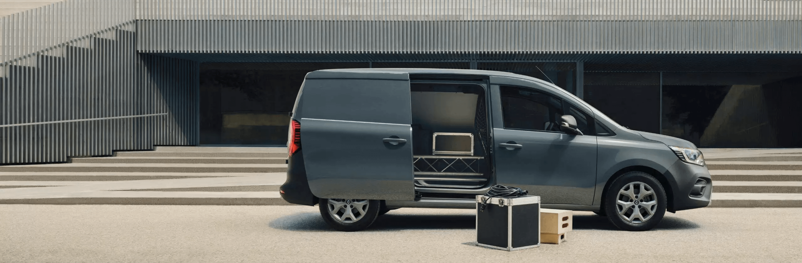 Renault Kangoo | Northampton & Kettering | Richard Sanders